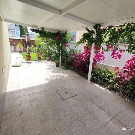 Luxusní stan Garden House Oporto